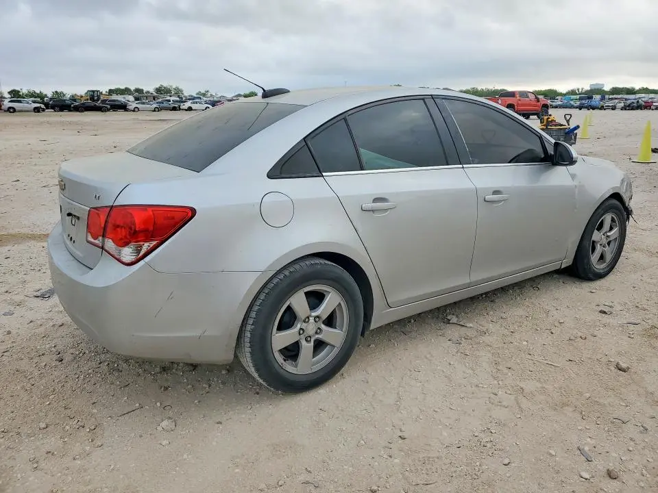 2015 CHEVROLET CRUZE LT  