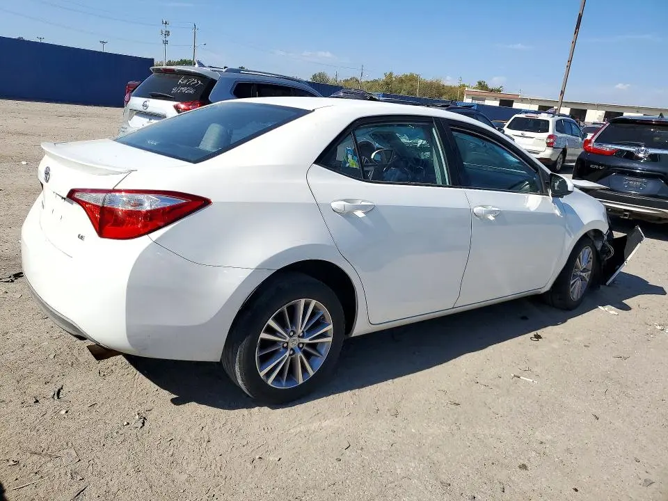 2014 TOYOTA COROLLA LE PLUS  