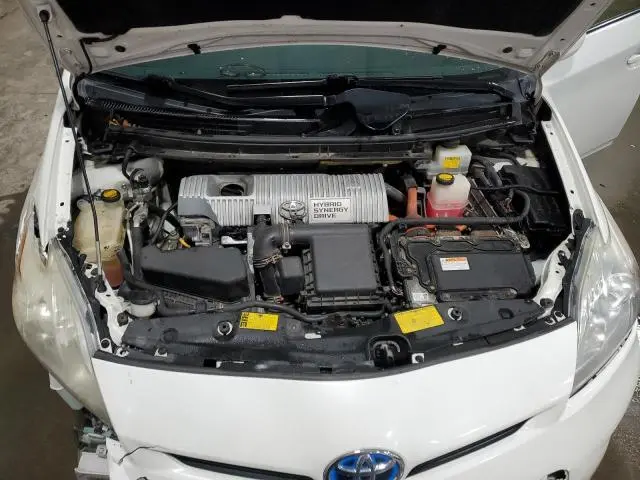 2013 TOYOTA PRIUS   