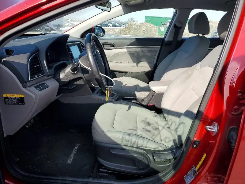 2017 HYUNDAI ELANTRA SE  