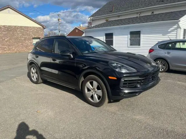 2019 PORSCHE CAYENNE   