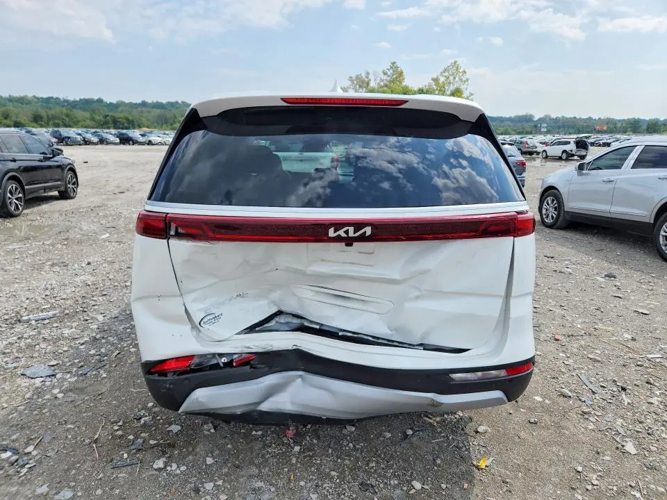 2023 KIA CARNIVAL EX  