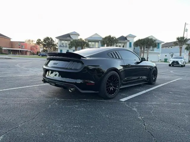 2017 FORD MUSTANG GT  