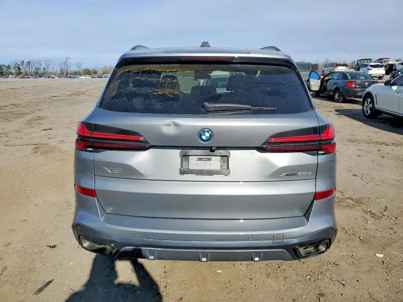 2024 BMW X5 XDRIVE50E  