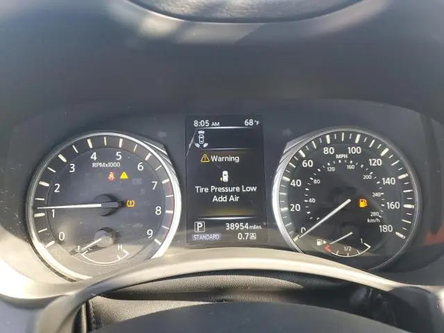 2021 INFINITI Q50 LUXE  