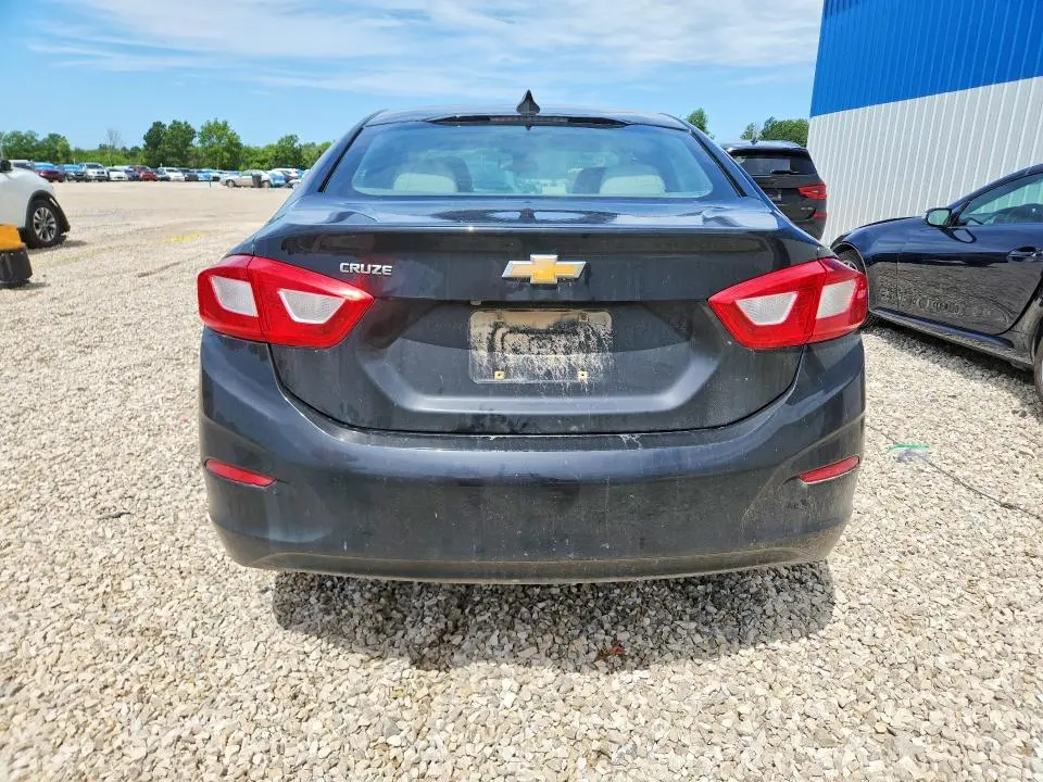2016 CHEVROLET CRUZE LS  