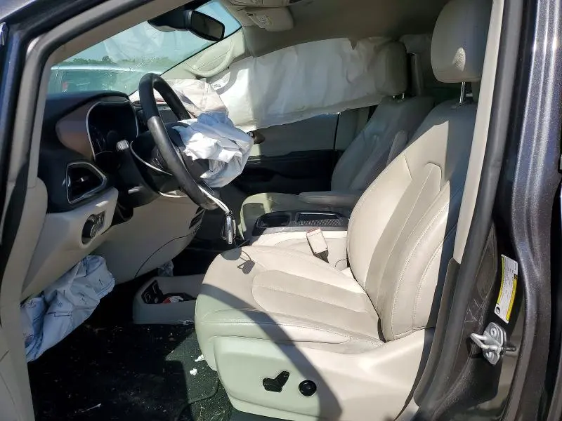 2019 CHRYSLER PACIFICA TOURING L PLUS  