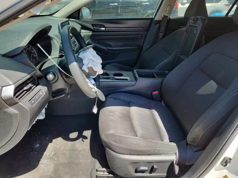 2019 NISSAN ALTIMA S  