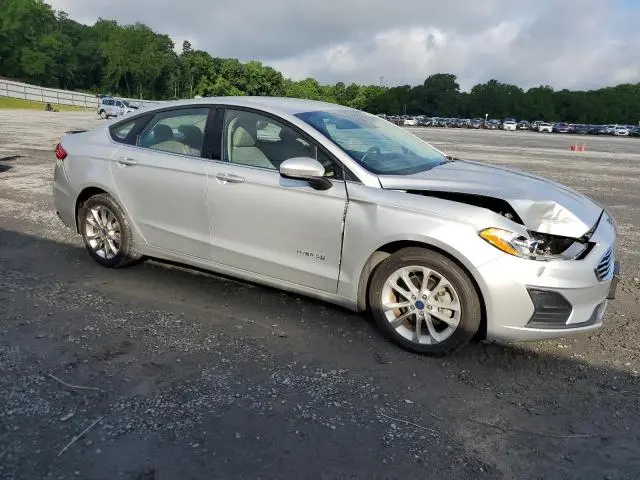 2019 FORD FUSION SE  