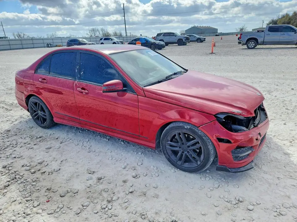 2014 MERCEDES-BENZ C 250  