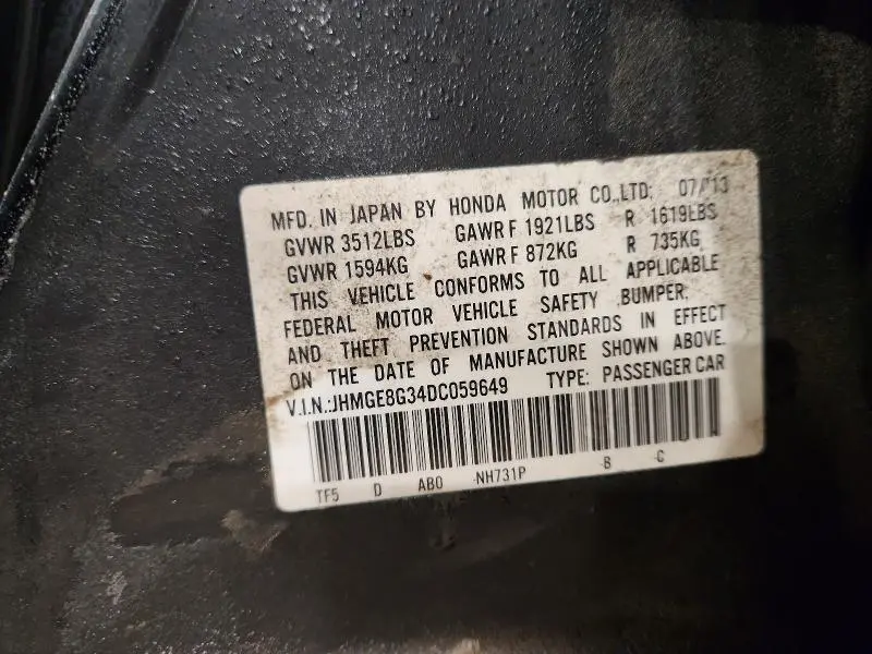 2013 HONDA FIT   