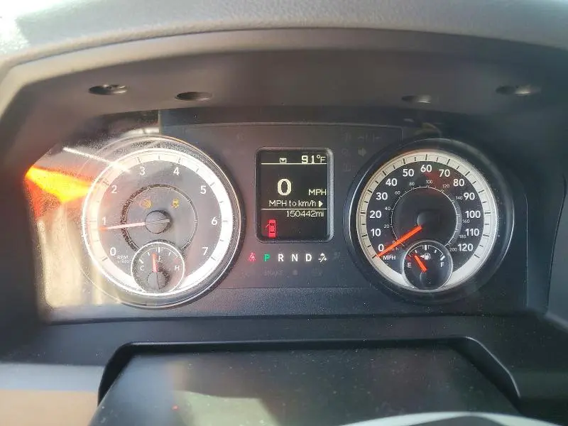 2016 RAM 1500 ST  