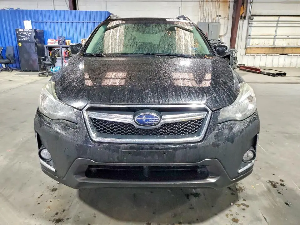 2016 SUBARU CROSSTREK LIMITED  