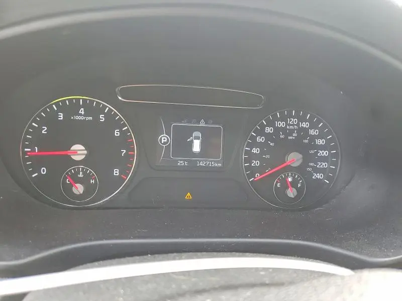2018 KIA SORENTO LX  