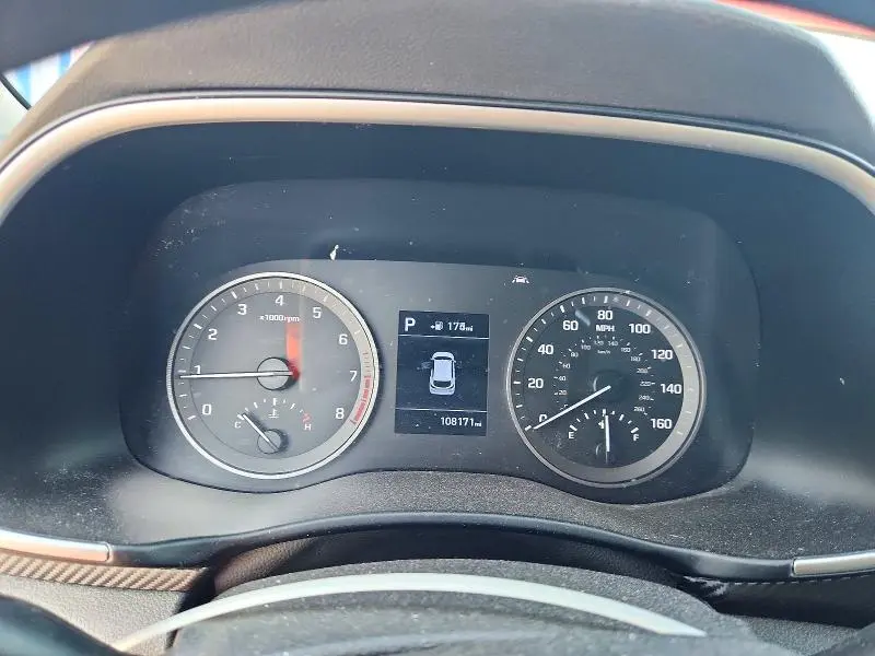 2020 HYUNDAI TUCSON SE  