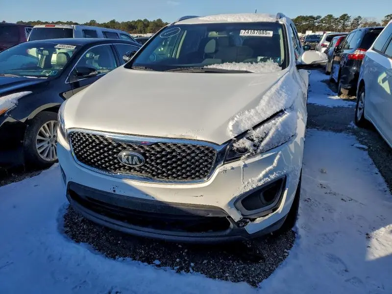 2016 KIA SORENTO LX  