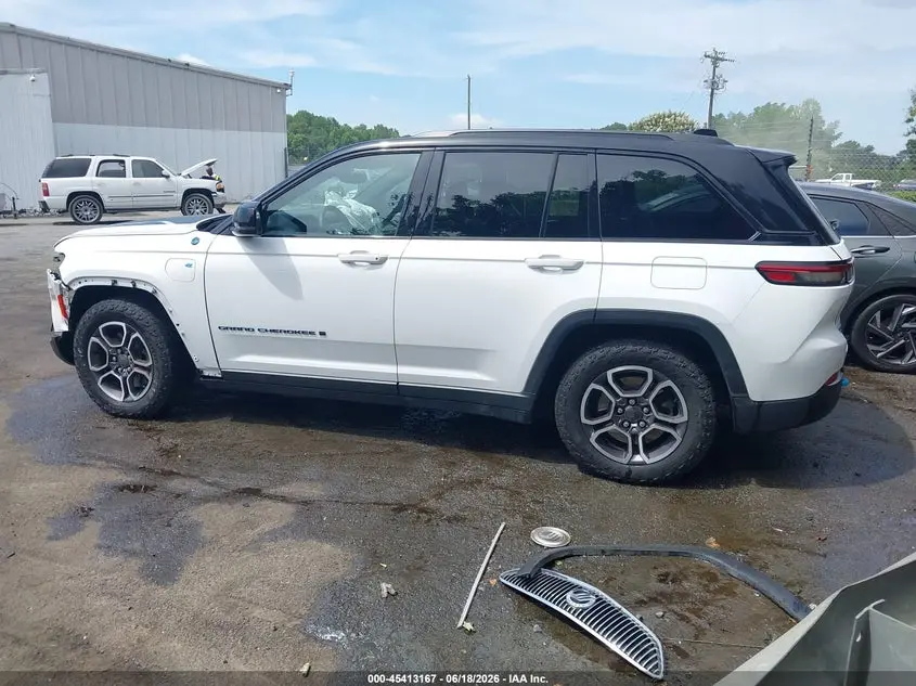 2022 JEEP GRAND CHEROKEE 4XE TRAILHAWK 4X4