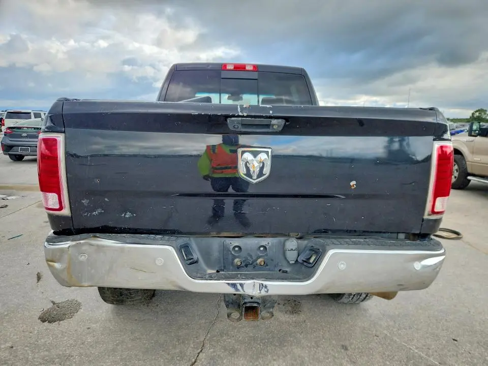 2017 RAM 2500 LARAMIE  