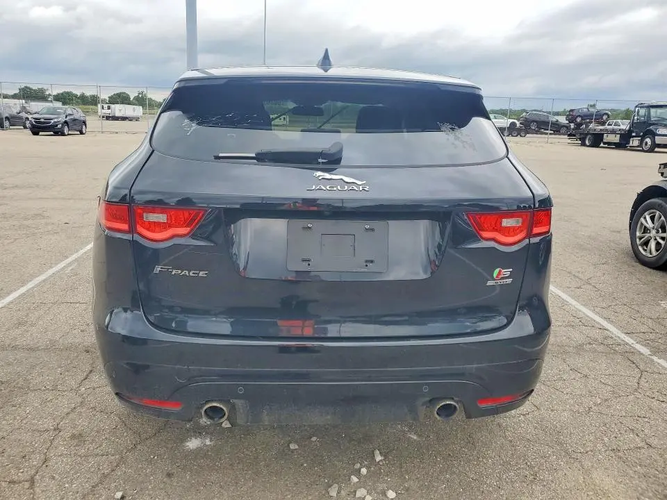 2017 JAGUAR F-PACE S  