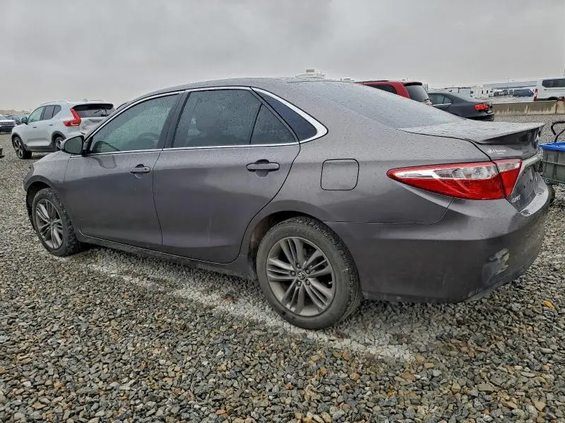 2015 TOYOTA CAMRY LE  