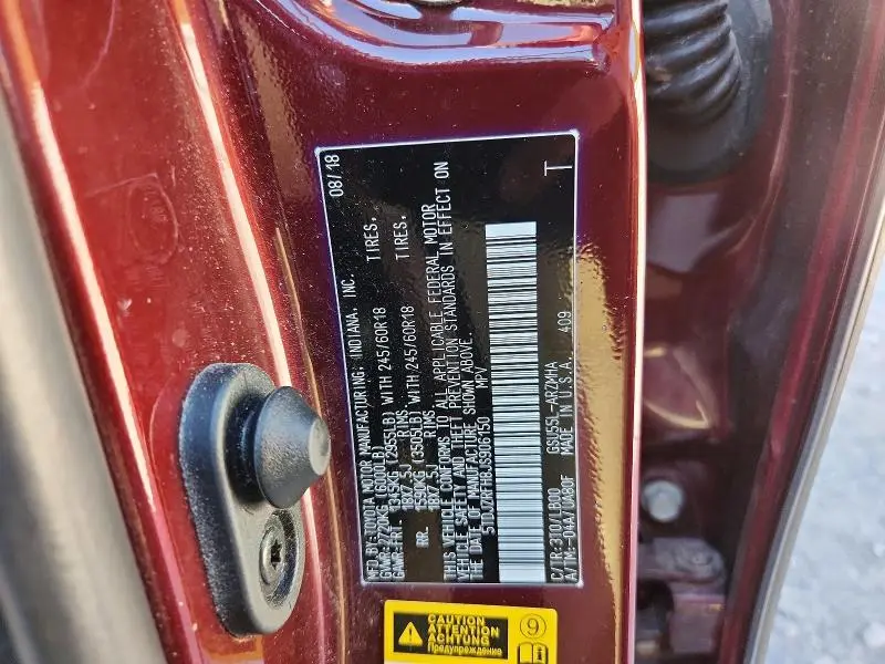 2018 TOYOTA HIGHLANDER XLE  