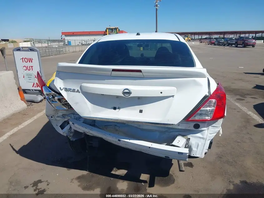 2019 NISSAN VERSA 1.6 S+
