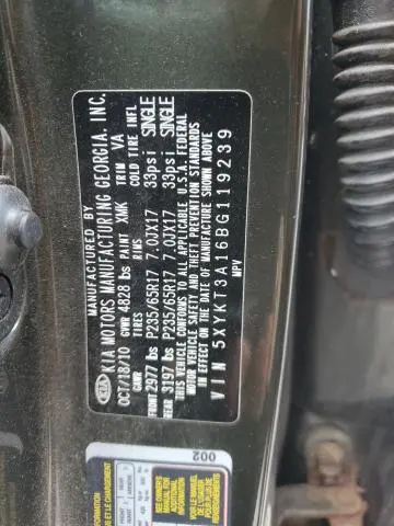 2011 KIA SORENTO BASE  