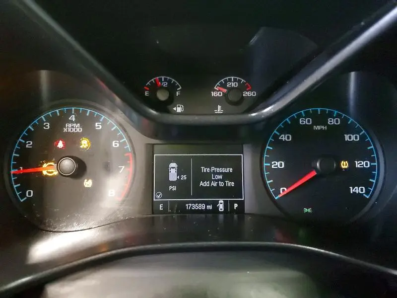 2015 CHEVROLET COLORADO LT  