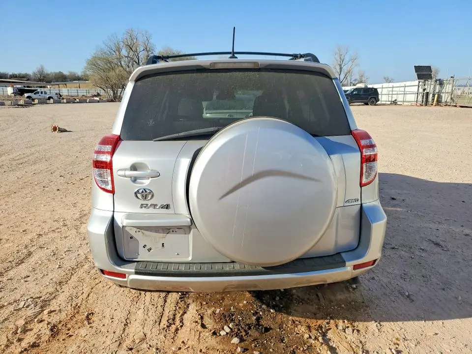 2012 TOYOTA RAV4 BASE  