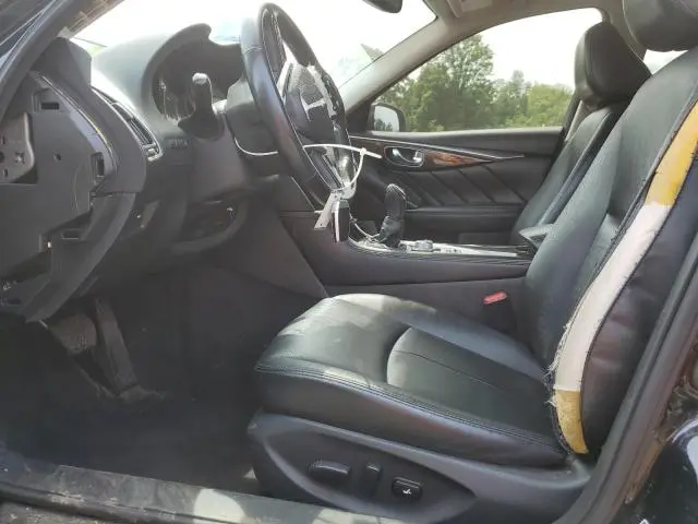 2018 INFINITI Q50 LUXE  