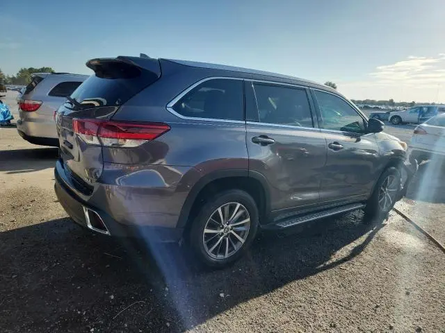 2018 TOYOTA HIGHLANDER SE  
