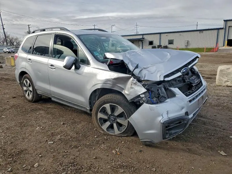 2017 SUBARU FORESTER 2.5I PREMIUM  