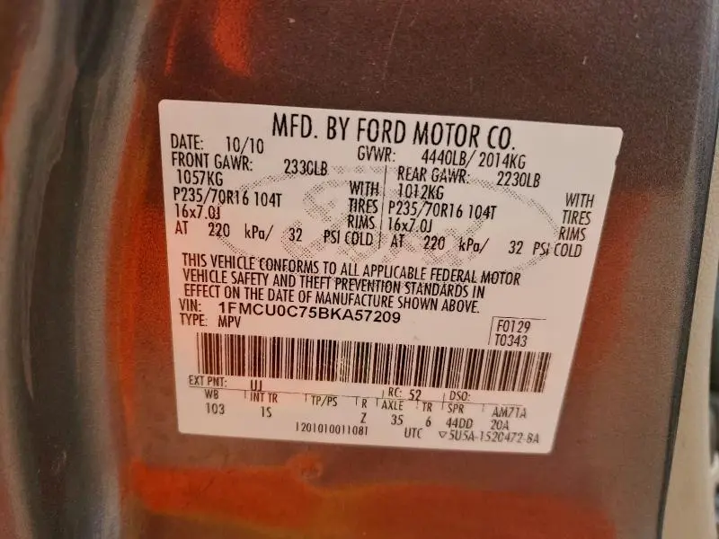 2011 FORD ESCAPE XLS  