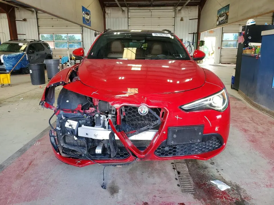 2019 ALFA ROMEO STELVIO TI  