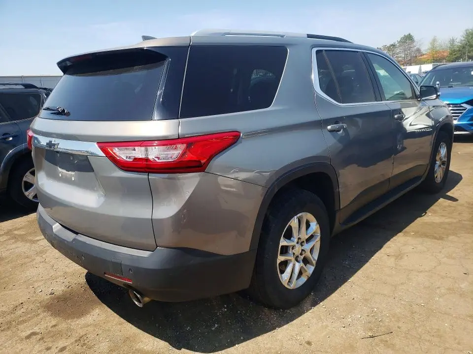 2018 CHEVROLET TRAVERSE LT  