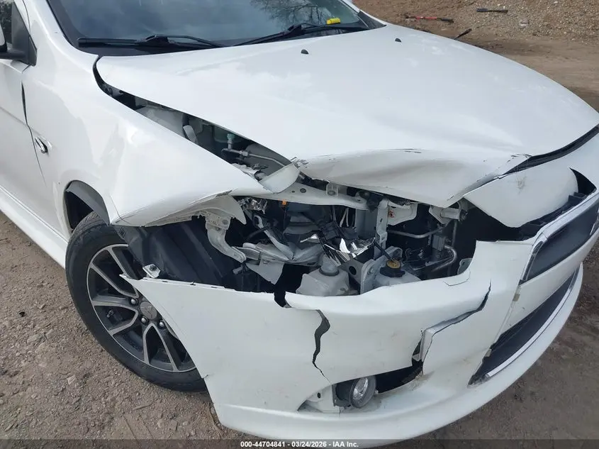 2015 MITSUBISHI LANCER SE