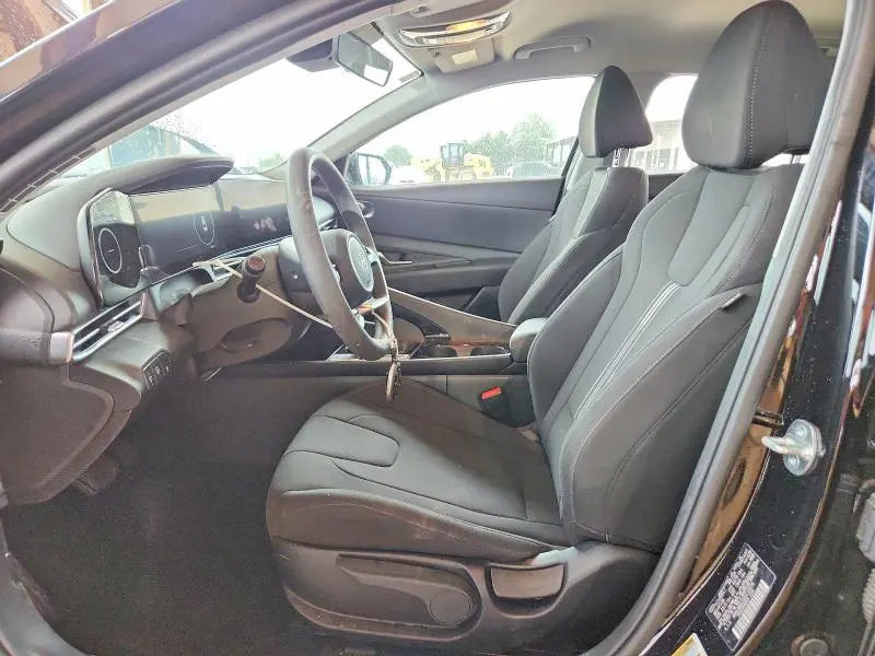2024 HYUNDAI ELANTRA BLUE  