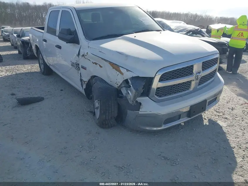 2019 RAM 1500 CLASSIC TRADESMAN  4X2 5'7 BOX