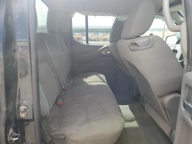 2013 NISSAN FRONTIER S  