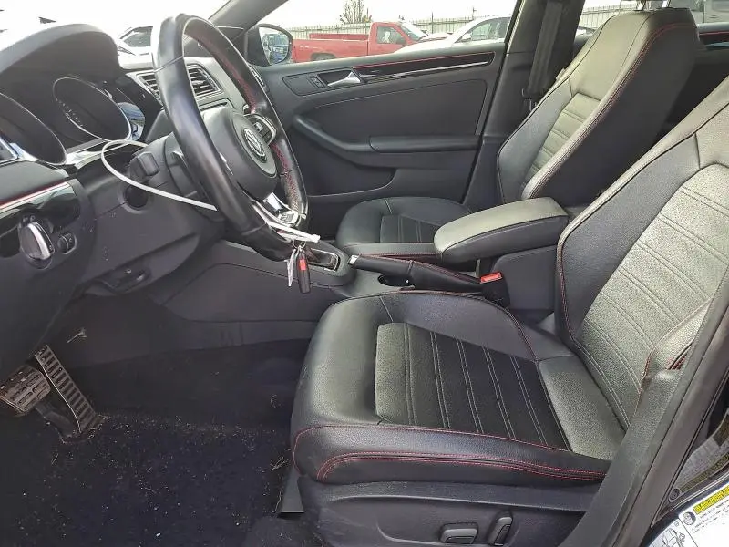 2016 VOLKSWAGEN JETTA GLI  