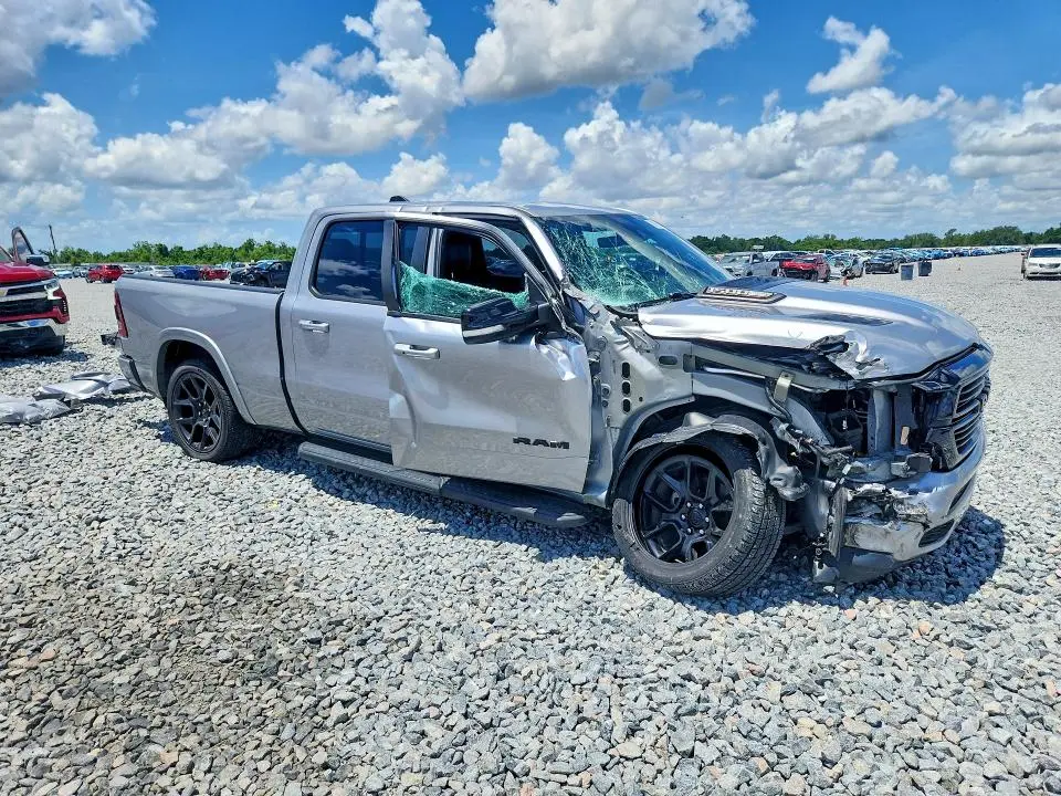 2022 RAM 1500 LARAMIE  