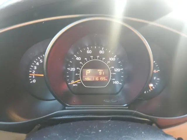 2016 KIA SOUL +  