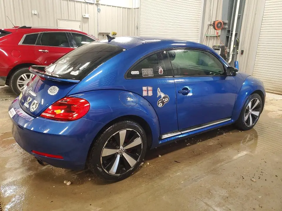 2012 VOLKSWAGEN BEETLE TURBO  