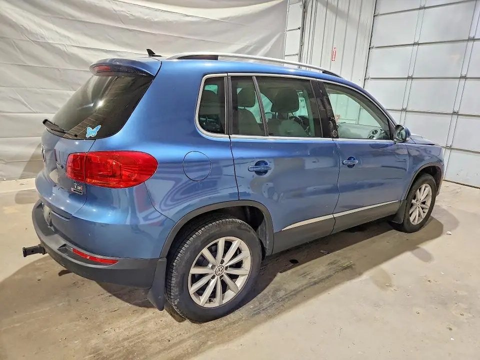 2017 VOLKSWAGEN TIGUAN WOLFSBURG  
