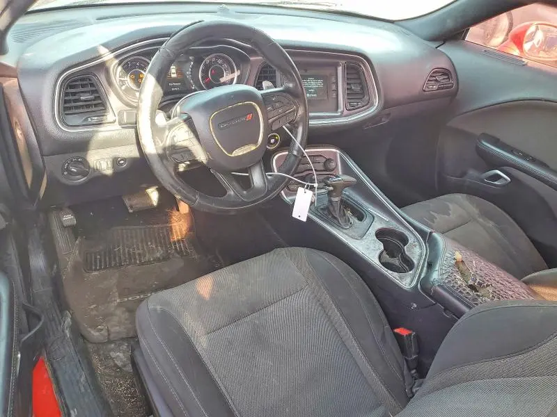2015 DODGE CHALLENGER SXT  