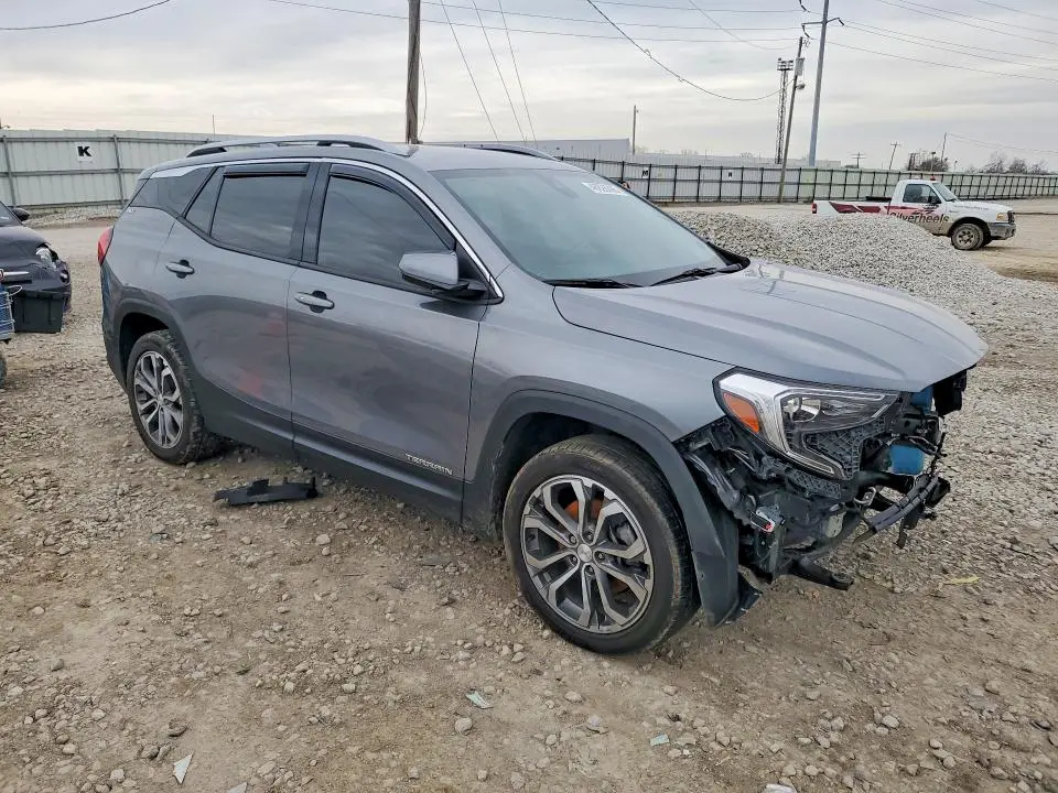 2020 GMC TERRAIN SLT  