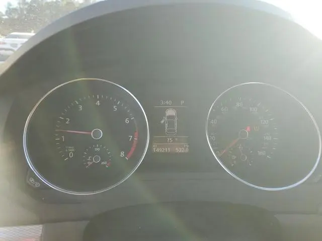 2017 VOLKSWAGEN JETTA SE  