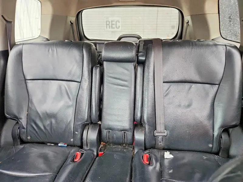 2010 TOYOTA HIGHLANDER SE  