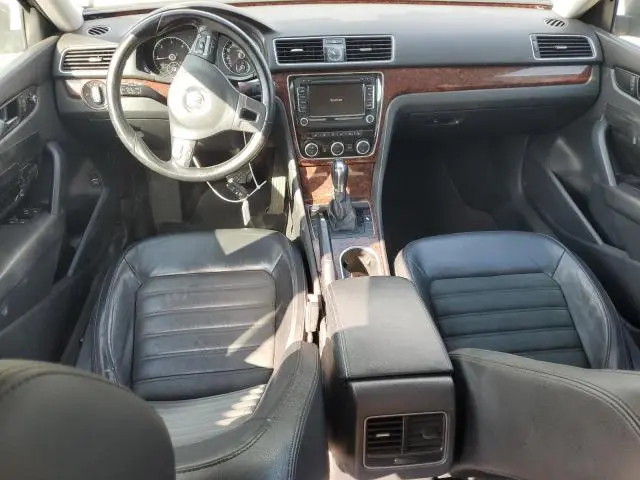 2013 VOLKSWAGEN PASSAT SEL
