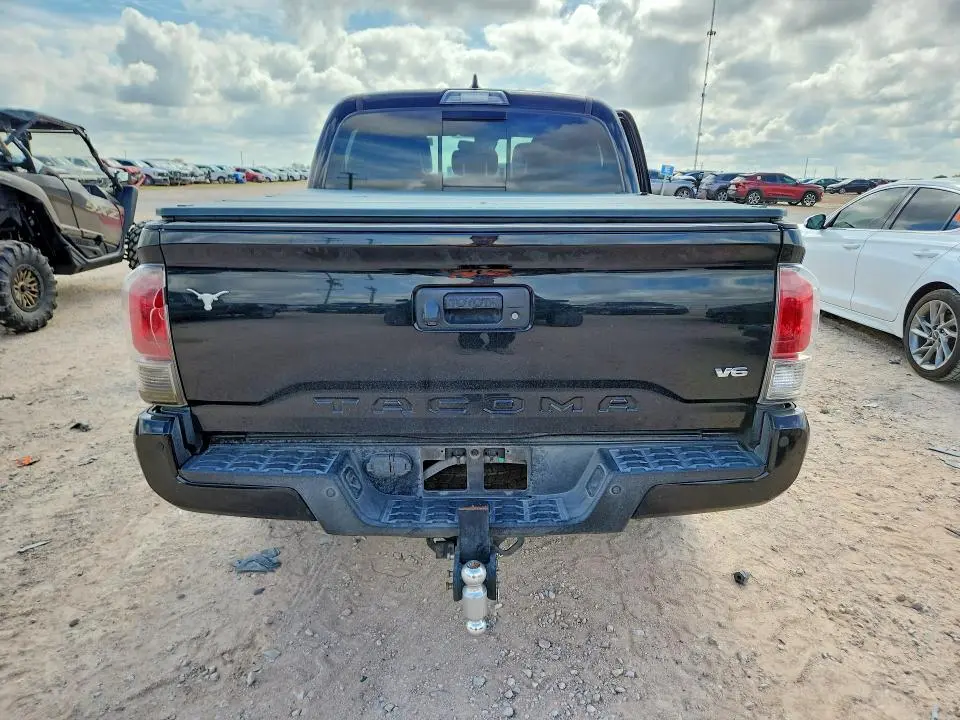 2018 TOYOTA TACOMA LIMITED  